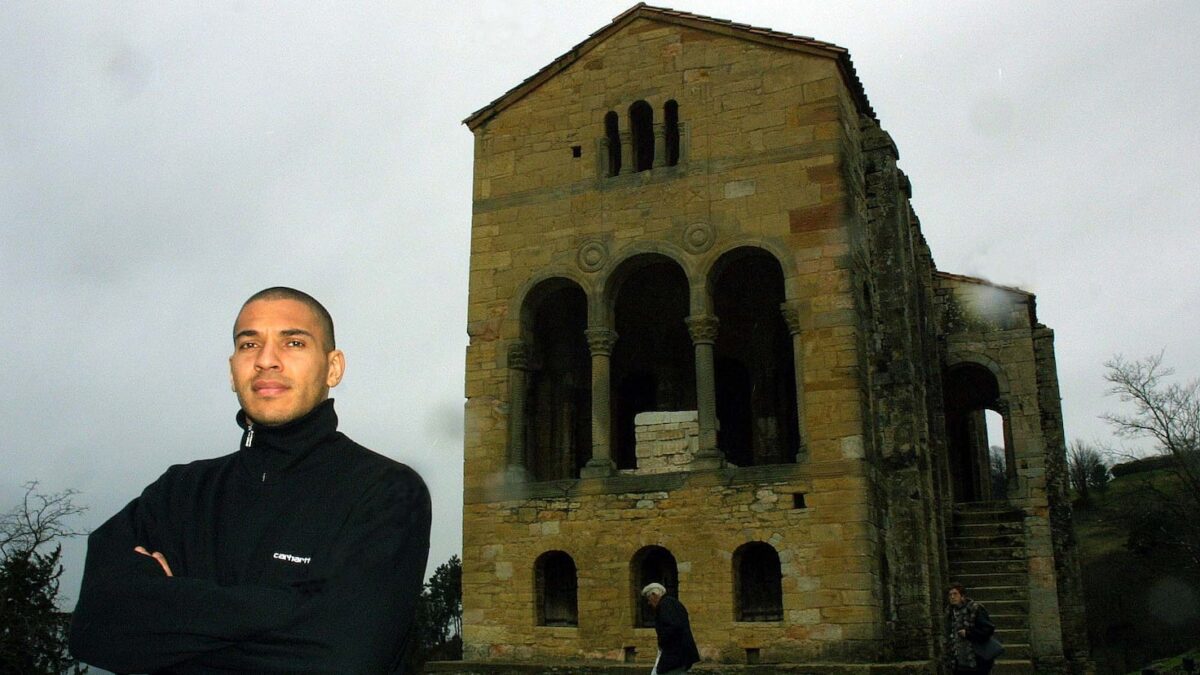 Stan Collymore: 34 Días de Tormenta en el Real Oviedo