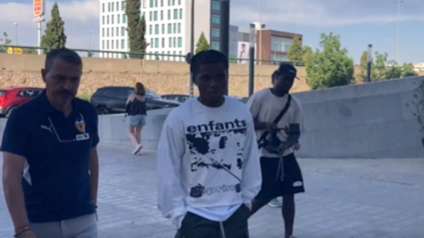 Evaluación de Ramazani: Un Análisis Crítico