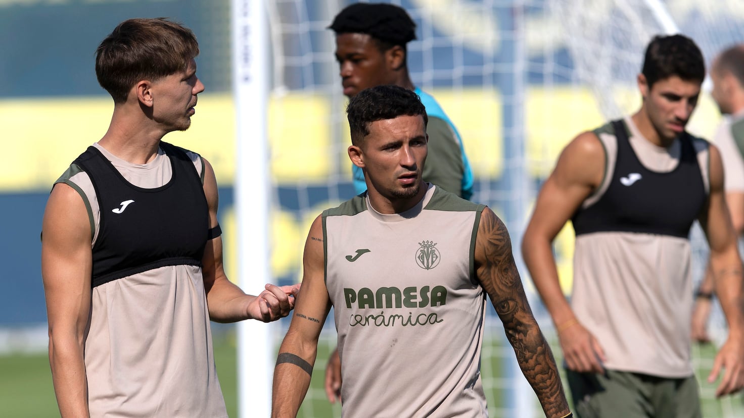 Villarreal y Crystal Palace acercan posturas por el traspaso de Pino