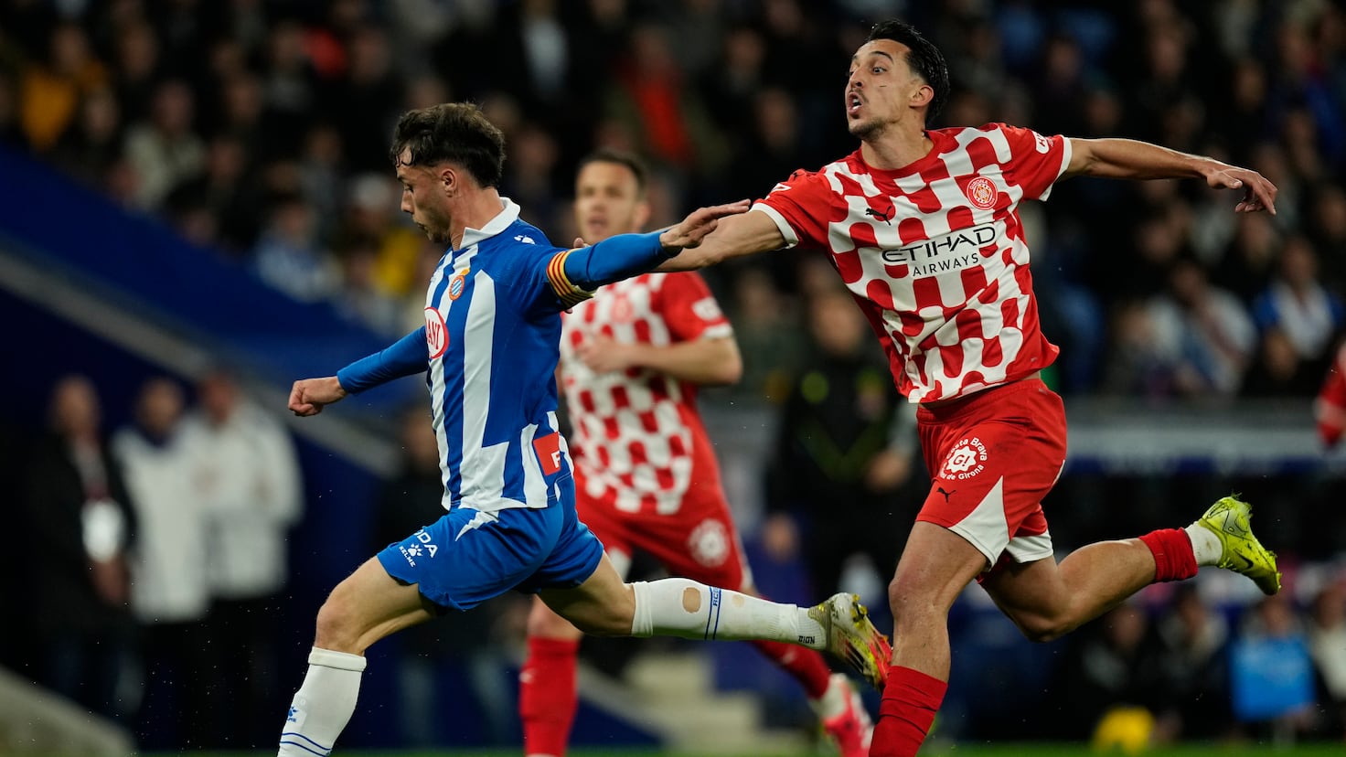 Miovski: La Silenciosa Desaparición del Escenario