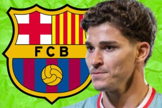 Julián Álvarez firma con el Barça: un traspaso que deja huella.