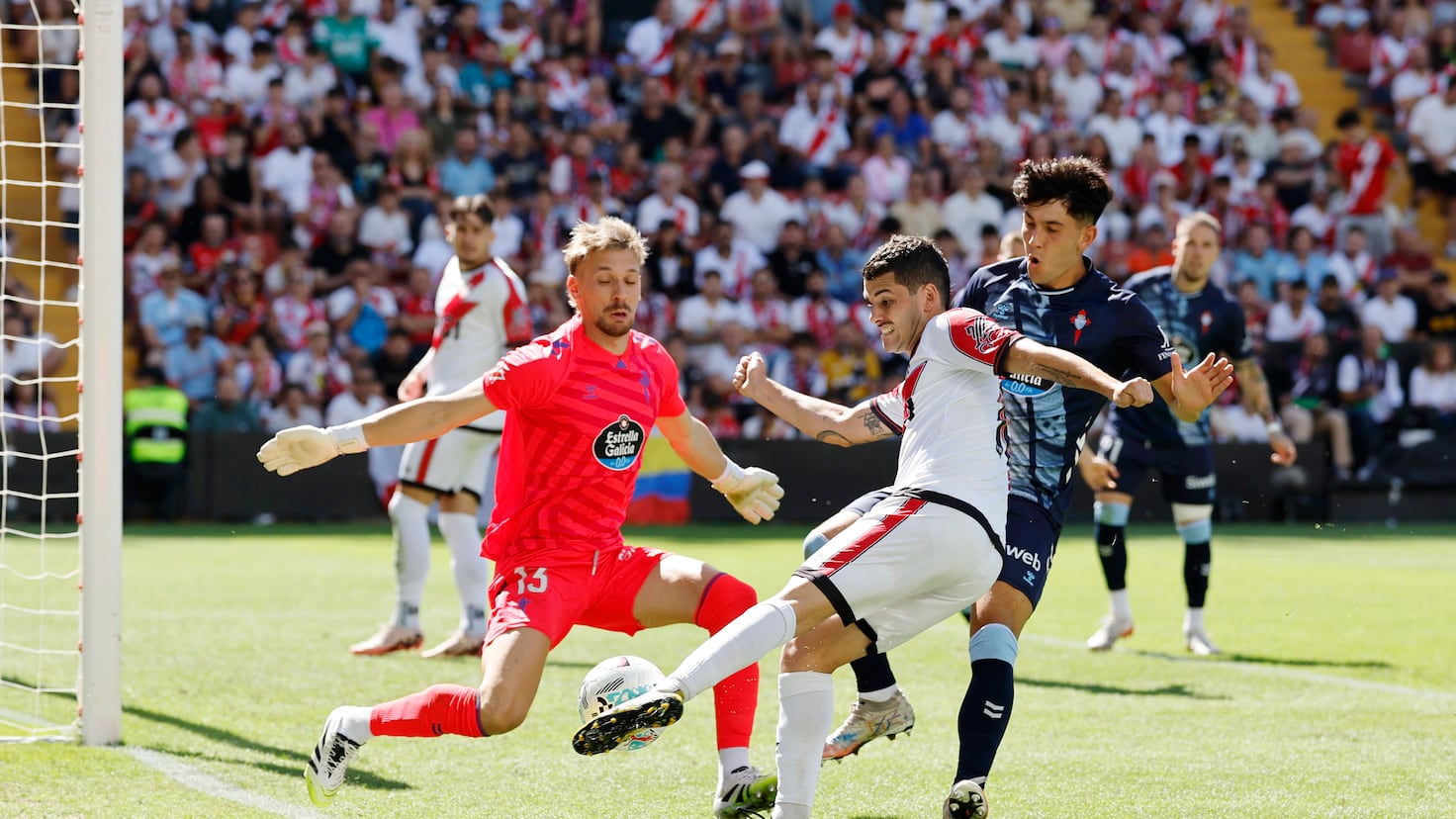 Live Action: Rayo Vallecano Battles Celta de Vigo in LaLiga EA Sports Showdown!