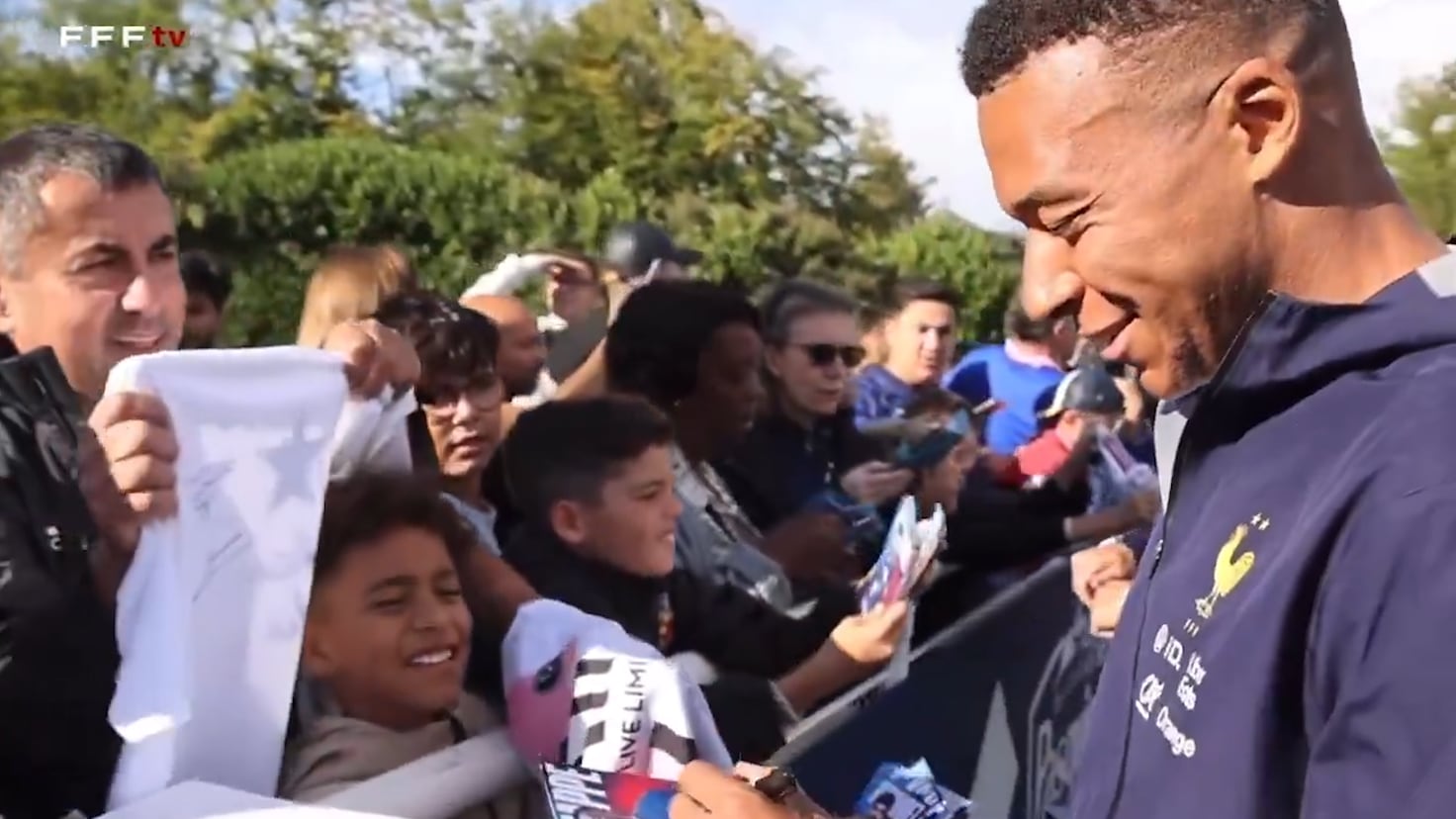 Mbappé's Heartfelt Tribute to Vinicius: A Message for Madrid Fans