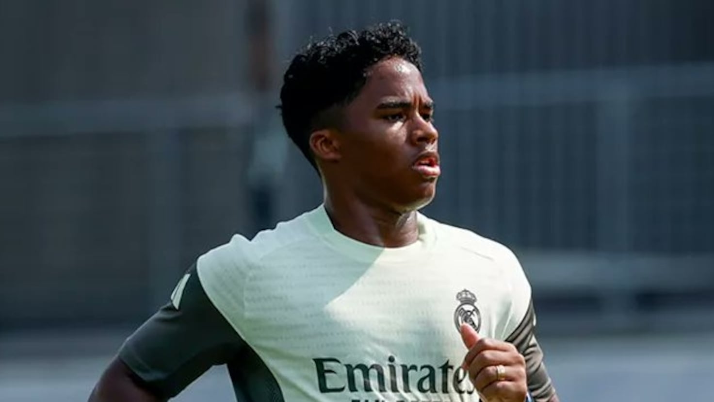 Endrick: El Desafío en el Equilibrio