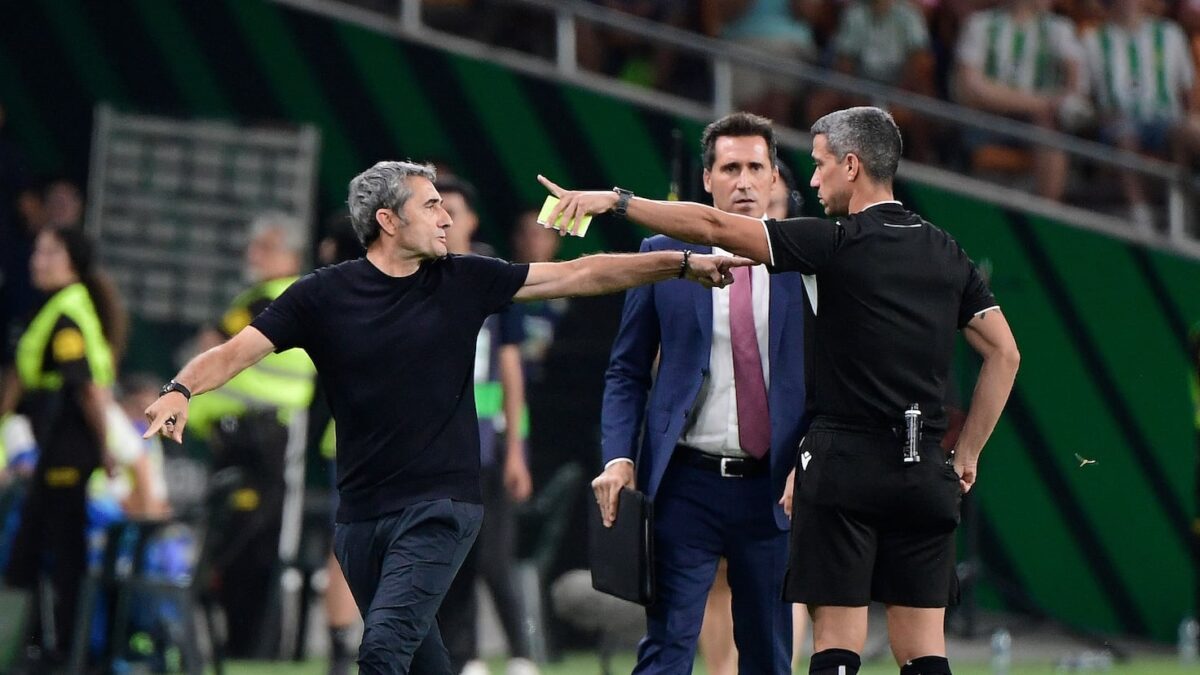 Valverde y Padilla sancionados con cuatro y tres encuentros en La Cartuja.