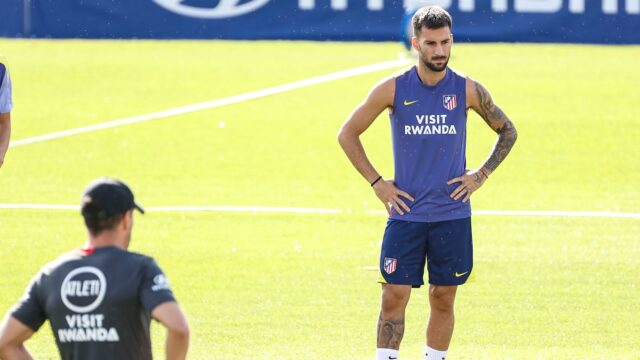 Juntos en la Trinchera: Baena y Giménez Refuerzan el Espiritu del Equipo