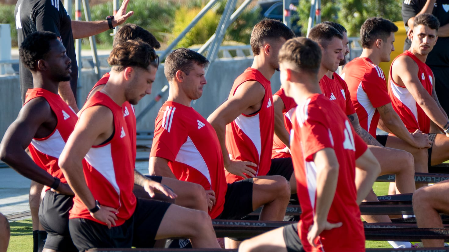 Los horarios de la Liga: un indicio del debut de Azpilicueta.