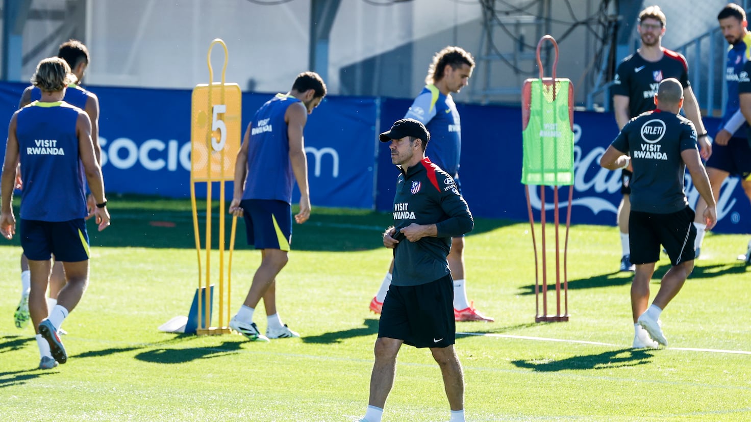 El Atlético se prepara más rápido que el Real Madrid para el derbi