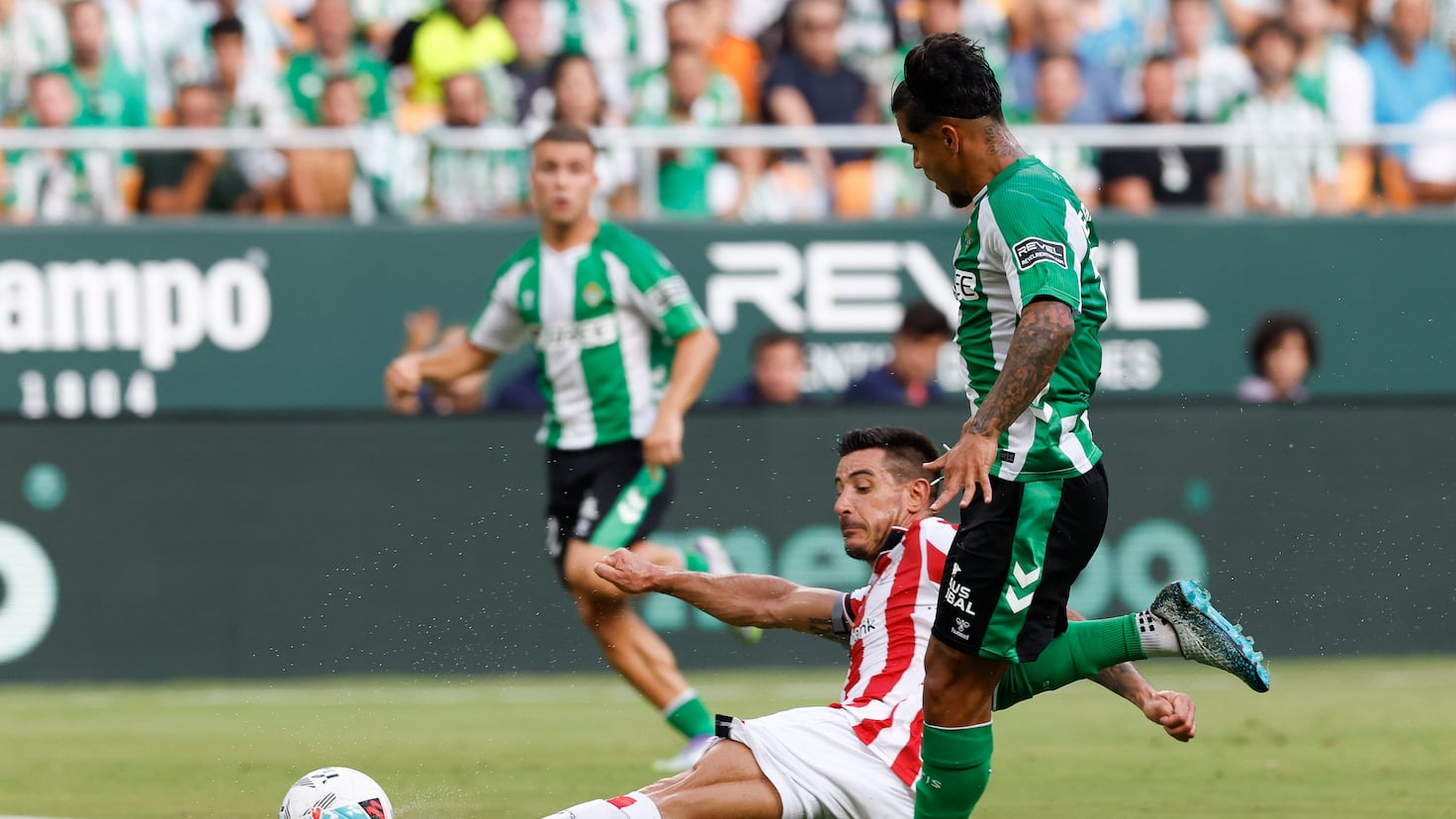 Cucho Hernández: Rompiendo Barreras en el Fútbol