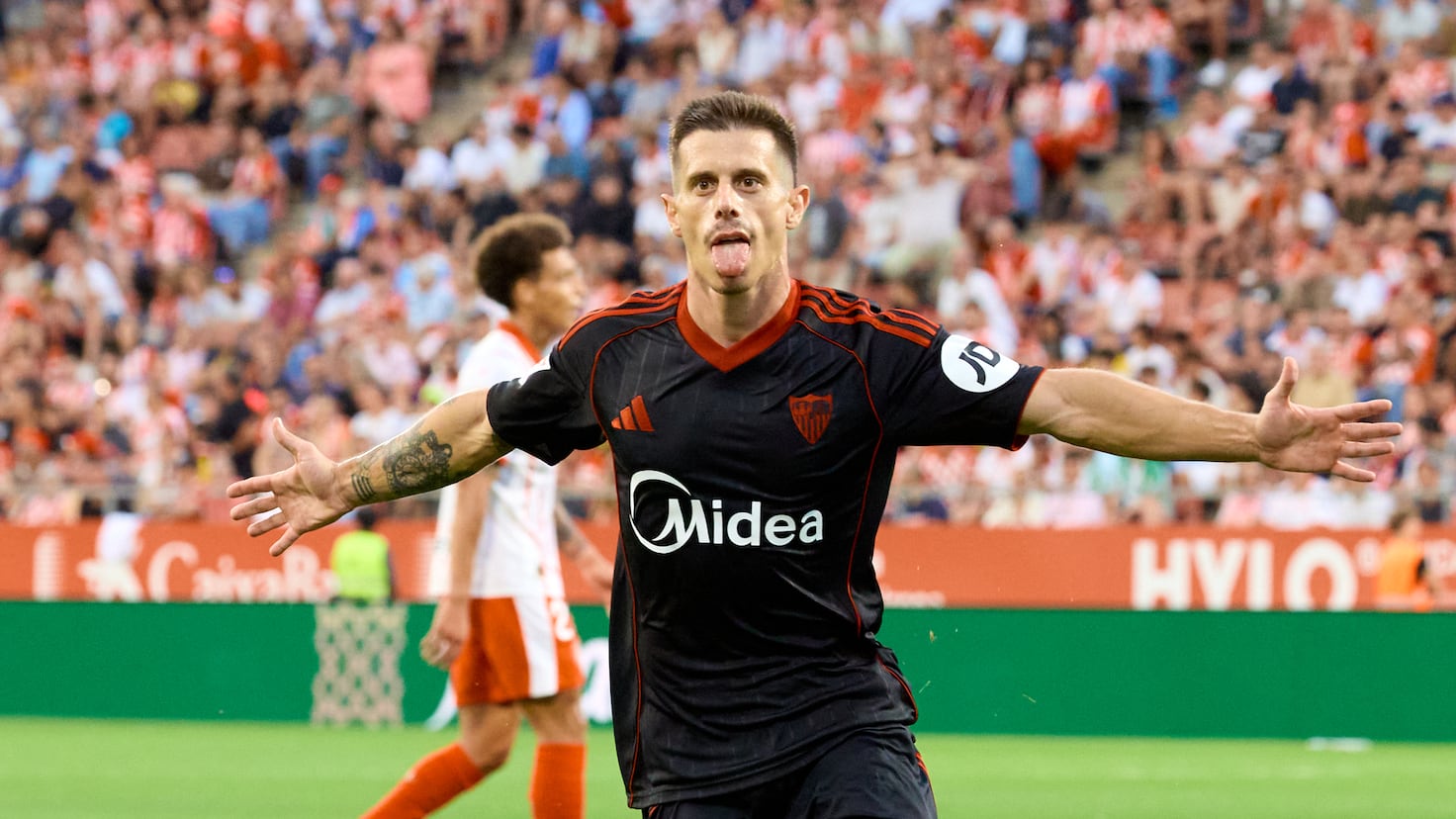 Nolito apoya a Alfon: El Sevilla refuerza su plantilla con una gran adquisición.