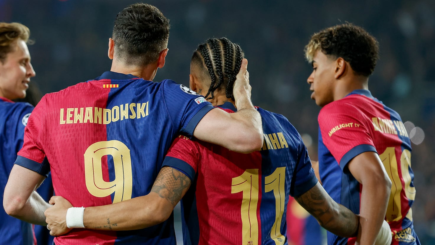 Un Tridente a Medio Camino: A Journey Between Worlds