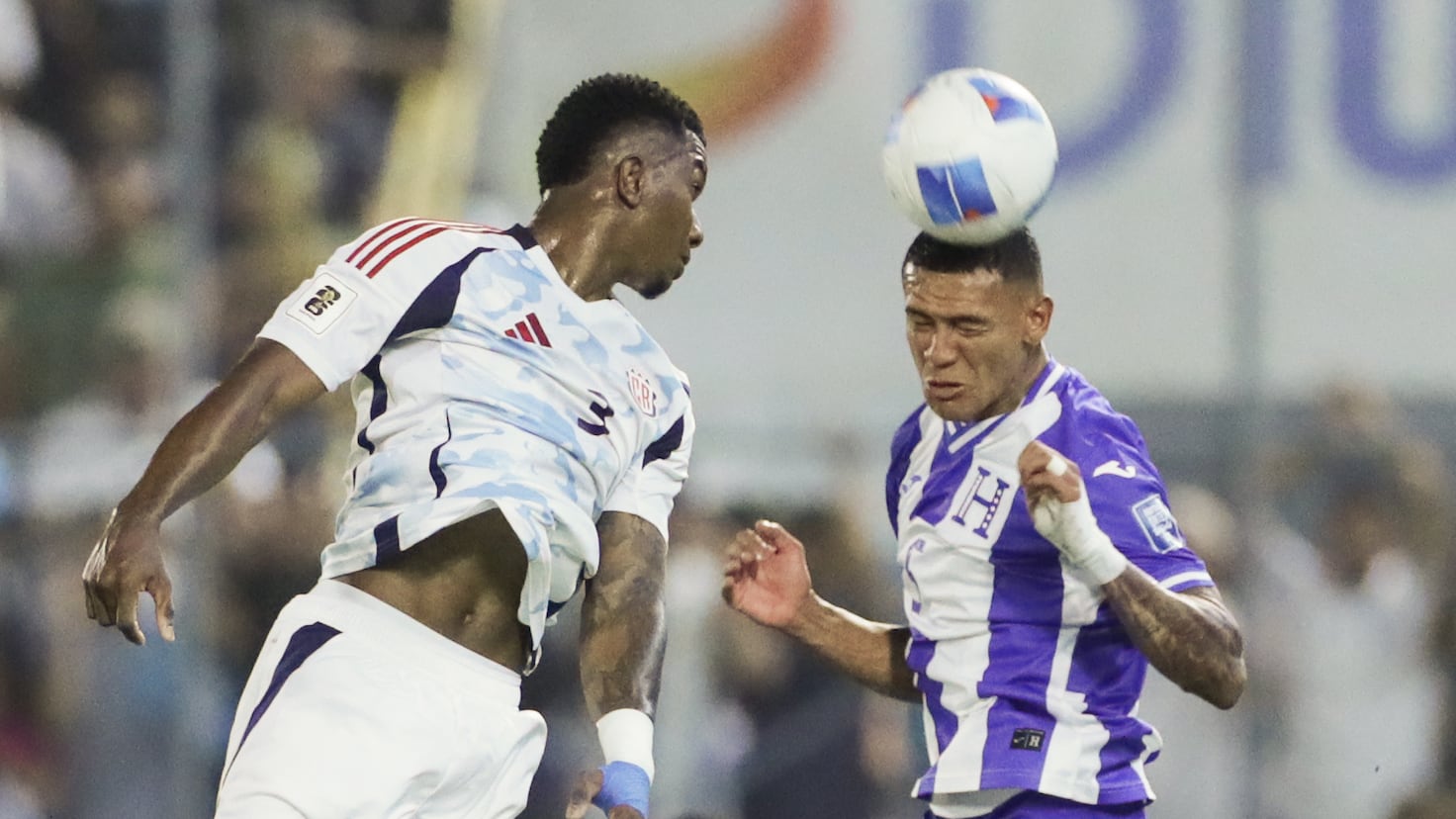 Jugadores del Levante: Huellas Globales del Fútbol