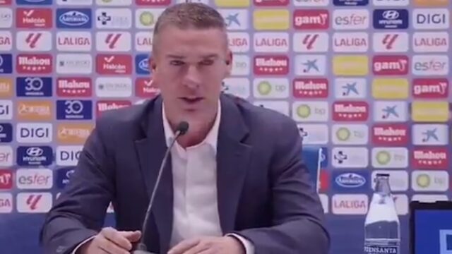 Carrión Regresa al Oviedo: Un Regalo de Desilusión para los Aficionados.