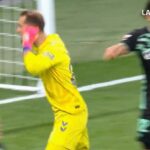 Una penalti en el 102′: emoción y recuerdos en la celebración ante la antigua afición