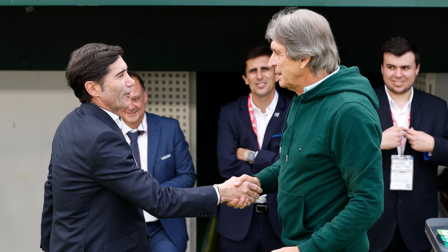 Marcelino Supera a Pellegrini con la Mirada del Entrenador Chileno